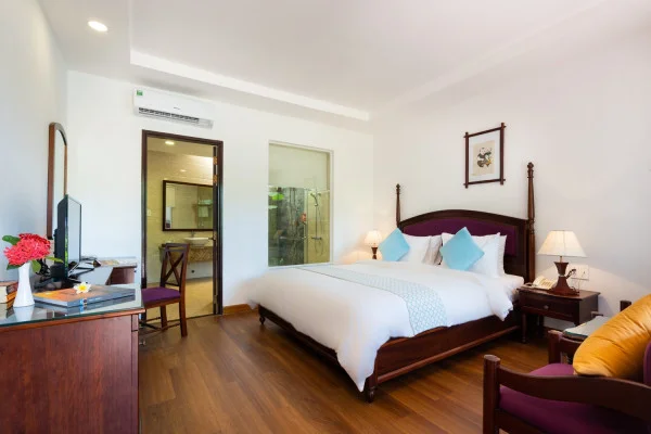 Ảnh chi tiết phòng Superior Pool View Double Room 9