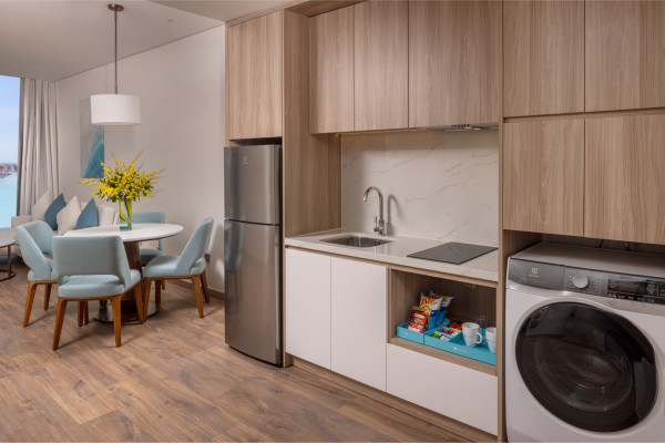 Ảnh chi tiết phòng Corner Executive City View Apartment 9