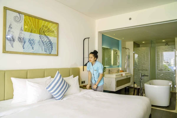 Ảnh chi tiết phòng Premium King Bed 7