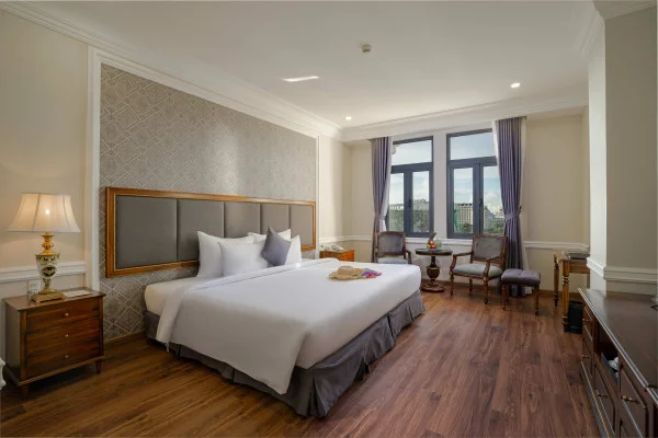 Ảnh chi tiết phòng Deluxe City View 9