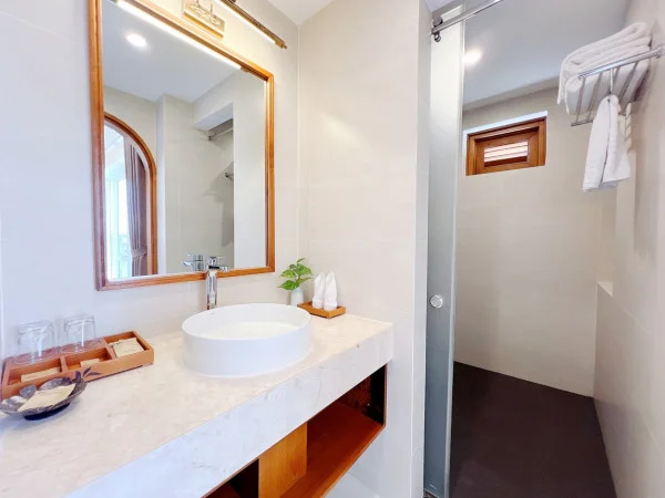 Ảnh chi tiết phòng Superior Sea View Double 15