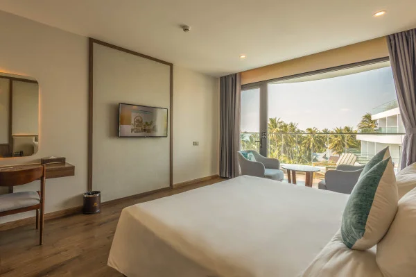 Ảnh chi tiết phòng Deluxe King Ocean View 13
