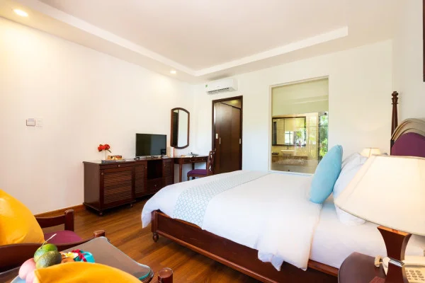 Ảnh chi tiết phòng Superior Pool View Double Room 7
