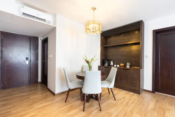 Ảnh chi tiết phòng Suite with Sea View 13