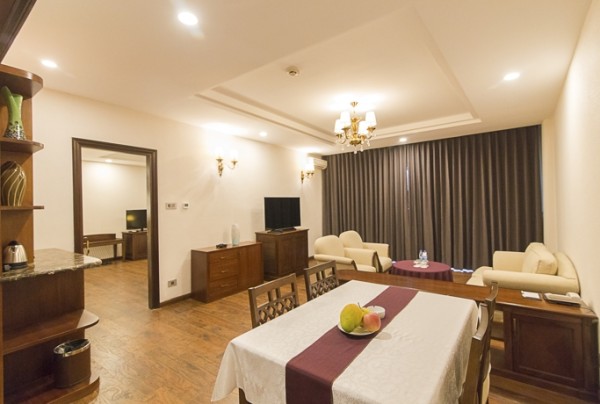 Ảnh chi tiết phòng saigon-hotel-halong-excutive-suite-vivatrip-03.jpg