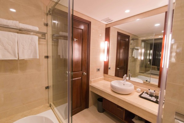 Ảnh chi tiết phòng saigon-hotel-halong-superior-twin-vivatrip.jpg