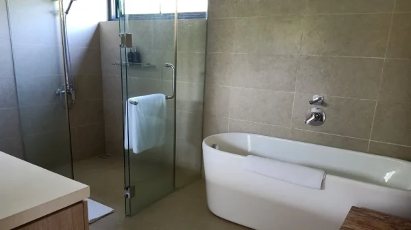 Ảnh chi tiết phòng sanctuary-ho-tram-riverfront-pool-villa-vivatrip-05.webp