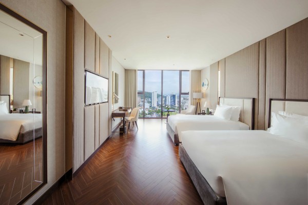 Ảnh chi tiết phòng sea-stars-hotel-ha-long-deluxe-lake-view-vivatrip-02.jpg