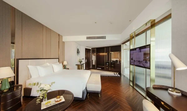 Ảnh chi tiết phòng sea-stars-hotel-ha-long-premier-deluxe-bay-view-vivatrip-02.webp