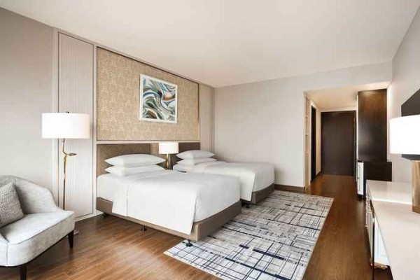 Ảnh chi tiết phòng sheraton-hai-phong-club-2-twin-beds-vivatrip.jpg