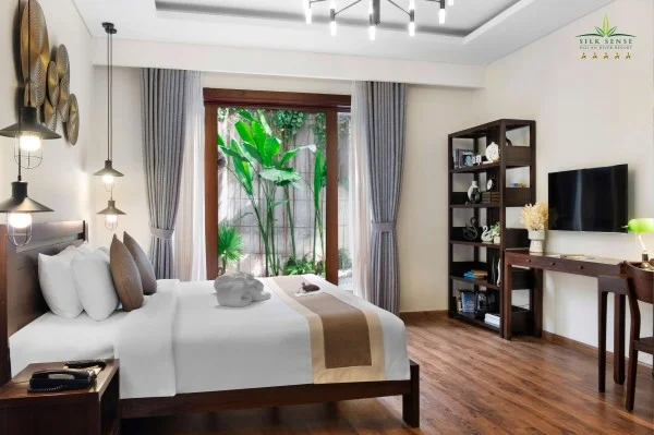 Ảnh chi tiết phòng Sense Suite Room With Private Pool Anh Garden 7