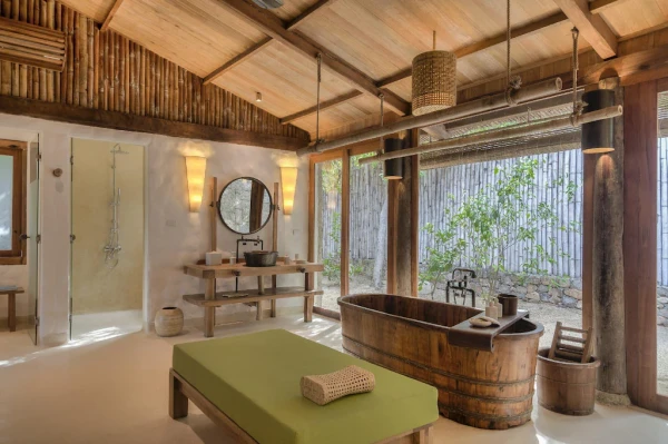 Ảnh chi tiết phòng six-senses-ninh-van-bay-biet-thu-bo-bien-co-ho-boi-rieng-vivatrip.webp
