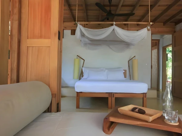 Ảnh chi tiết phòng six-senses-ninh-van-bay-biet-thu-gia-dinh-bai-bien-co-ho-boi-vivatrip-09.webp