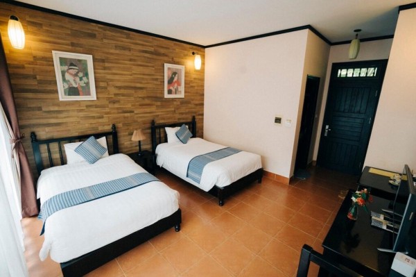 Ảnh chi tiết phòng sol-bungalows-resort-phong-hai-giuong-don-mot-giuong-doi-loai-sang-vivatrip.jpg