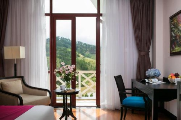 Ảnh chi tiết phòng swiss-belresort-tuyen-lam-da-lat-hai-giuong-don-vivatrip.jpg