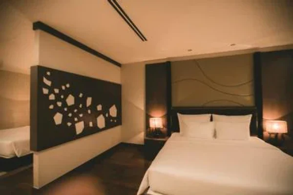 Ảnh chi tiết phòng the-malibu-hotel-family-suite-vivatrip-02.webp