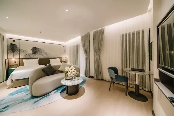 Ảnh chi tiết phòng the-may-legend-catba-deluxe-suite-ocean-view-vivatrip-1.webp