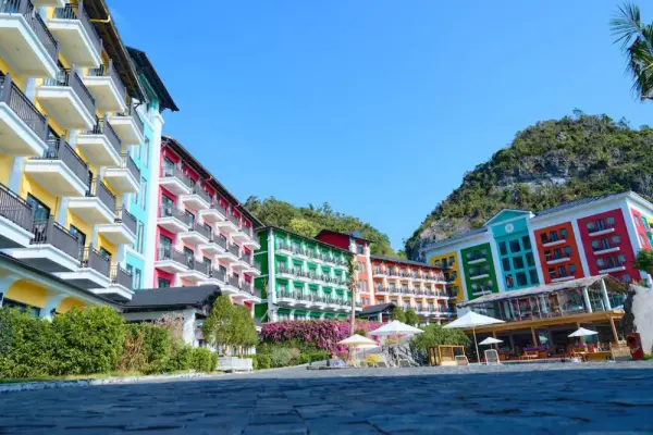 Ảnh The May Legend Catba - 12