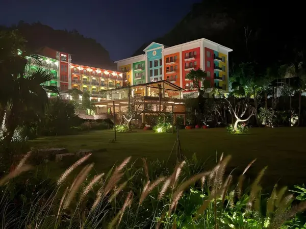 Ảnh The May Legend Catba - 14