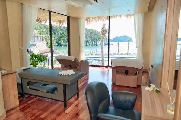 Ảnh The May Legend Catba - 16