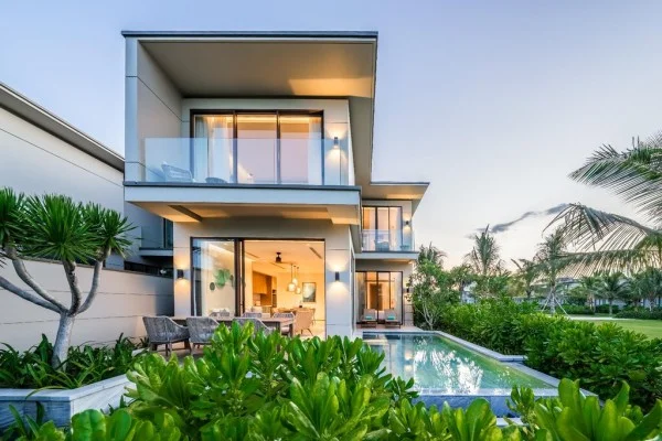 Ảnh chi tiết phòng Biệt Thự Bể Bơi Sân Vườn 3 Phòng Ngủ (Three-Bedroom Garden Pool Villa) 9