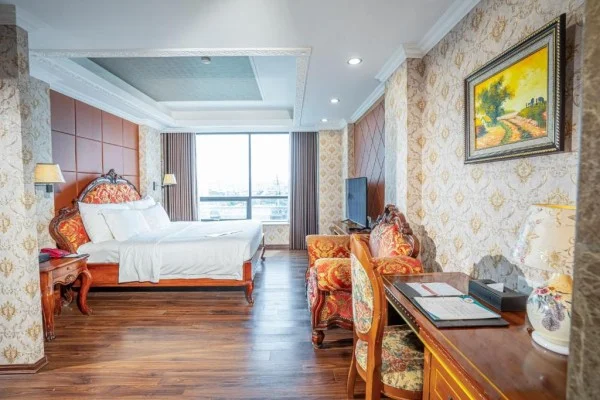 Ảnh chi tiết phòng the-vissai-hotel-phong-suite-vivatrip-05.webp