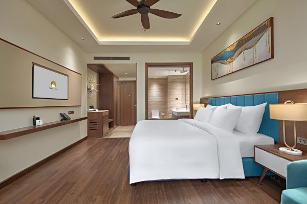 Ảnh chi tiết phòng the-watson-premium-ha-long-deluxe-twin-vivatrip-05.jpg