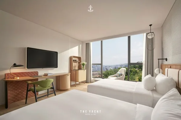 Ảnh chi tiết phòng the-yacht-hotel-by-dc-deluxe-twin-vivatrip-03.webp