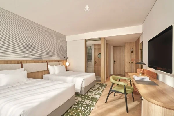 Ảnh chi tiết phòng the-yacht-hotel-by-dc-deluxe-twin-vivatrip-04.webp