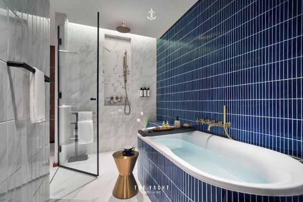 Ảnh chi tiết phòng the-yacht-hotel-by-dc-executive-suite-vivatrip-05-1.jpg