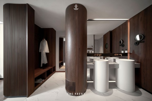 Ảnh chi tiết phòng the-yacht-hotel-by-dc-executive-suite-vivatrip-06-1.jpg