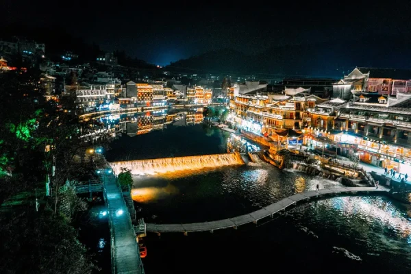 Ảnh Tour Trung Quốc:  Ân Thi - Trương Gia Giới - Phượng Hoàng Cổ Trấn - Thất Tinh Sơn 6 ngày 5 đêm - 19