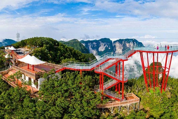 Ảnh Tour Trung Quốc : Ân Thi - Phượng Hoàng Cổ Trấn - Trương Gia Giới - Miêu Trại Tương Tây - Thiên Môn Sơn - Hồ Bảo Phong - Nữ Nhi Thành - Tặng Trải Nghiệm Mặc Hán Phục - 14