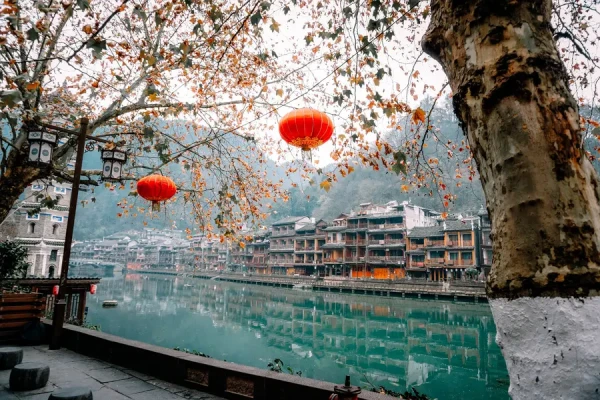 Ảnh Tour Trung Quốc : Ân Thi - Phượng Hoàng Cổ Trấn - Trương Gia Giới - Miêu Trại Tương Tây - Thiên Môn Sơn - Hồ Bảo Phong - Nữ Nhi Thành - Tặng Trải Nghiệm Mặc Hán Phục - 17