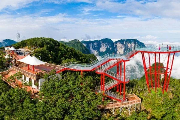 Ảnh Tour Trung Quốc : Ân Thi - Phượng Hoàng Cổ Trấn - Trương Gia Giới - Thiên Môn Sơn - Nữ Nhi Thành - Long Lân Cung - 14