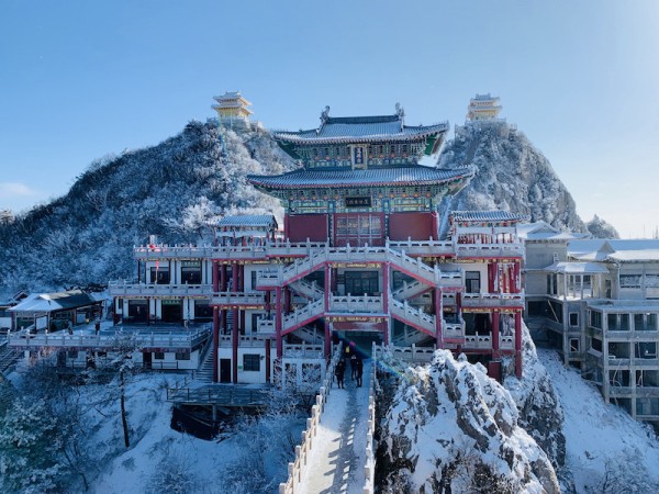 Ảnh Tour Trung Quốc: Lệ Giang - Shangrila - Núi tuyết Ngọc Long - Lam Nguyệt Đàm - Hẻm núi Hổ Khiêu Hiệp - Tặng vé chương trình Ấn Tượng Lệ Giang 5 ngày 4 đêm