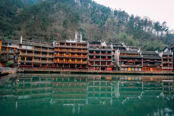 Ảnh Ân Thi - Trương Gia Giới - Phượng Hoàng Cổ Trấn - Thiên Môn Sơn