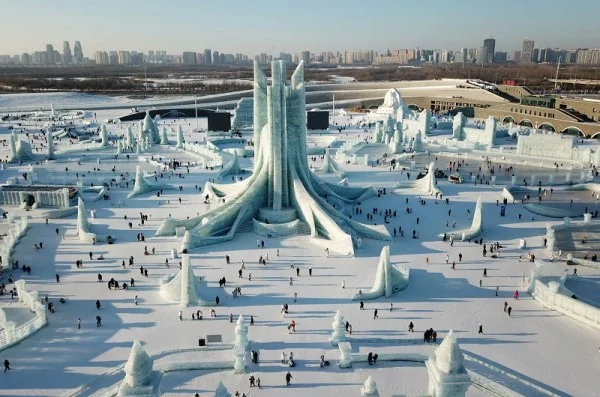 Ảnh Tour Trung Quốc: Cáp Nhĩ Tân - Yabuli Ski resort- Làng tuyết Hương - Nhì Lãng Hà- Công viên Thế giới Băng tuyết 6 ngày 5 đêm