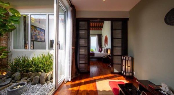 Ảnh chi tiết phòng victoria-hoi-an-beach-resort-spa-junior-suite-vivatrip-02.jpg