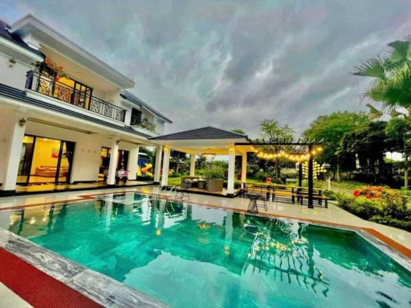 Ảnh Viva HB08 - Bể bơi bốn mùa ngoài trời