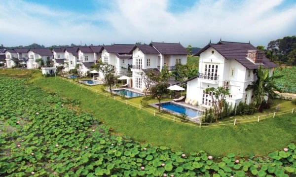 Ảnh chi tiết phòng vuon-vua-resort-villas-biet-thu-3-phong-ngu-vivatrip-1.webp