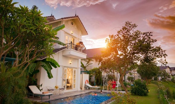 Ảnh chi tiết phòng vuon-vua-resort-villas-phong-gia-dinh-co-bon-tam-vivatrip-04.jpg