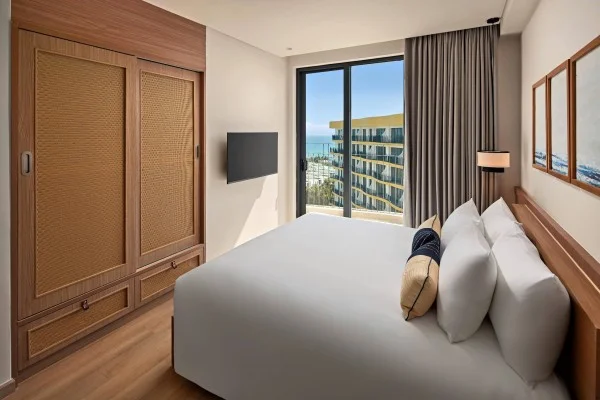 Ảnh chi tiết phòng wyndham-hoi-an-royal-beachfront-resort-villas-viva-trip-02-1.webp