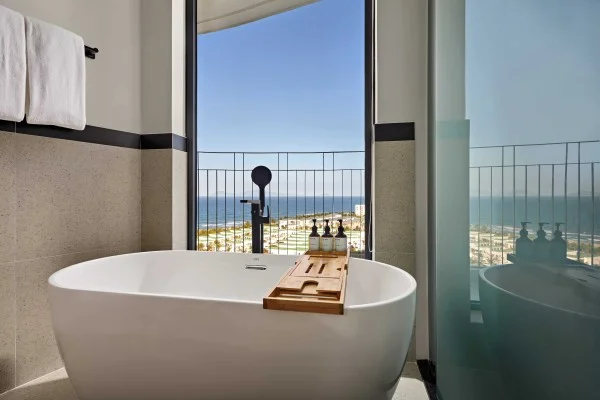 Ảnh Wyndham Hoi An Royal Beachfront Resort & Villas