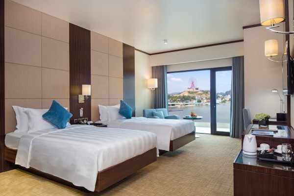 Ảnh chi tiết phòng wyndham-legend-deluxe-twin-vivatrip-04.jpg