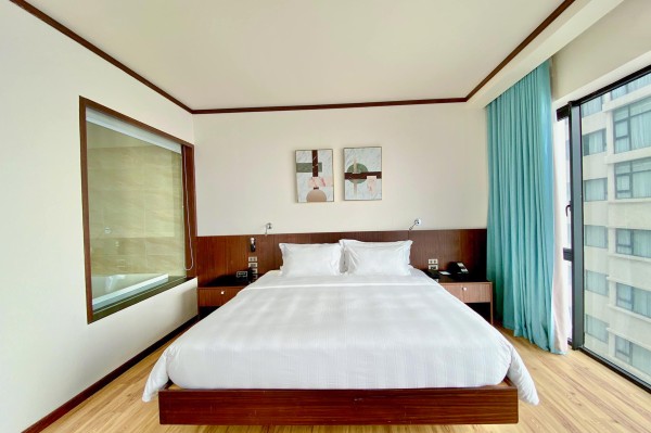 Ảnh chi tiết phòng wyndham-legend-family-suite-vivatrip-03.jpg