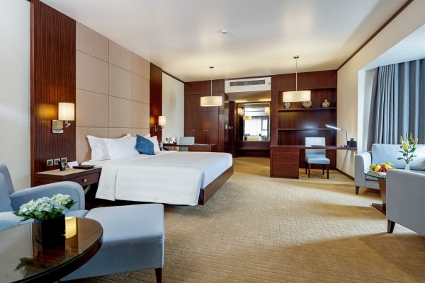 Ảnh chi tiết phòng wyndham-legend-junior-suite-vivatrip-04.jpg