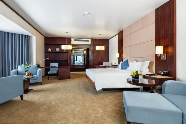 Ảnh chi tiết phòng wyndham-legend-junior-suite-vivatrip.webp