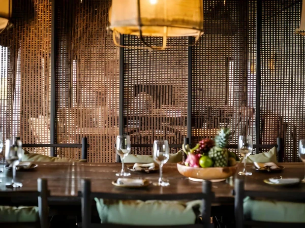 Ảnh chi tiết phòng zannier-hotels-bai-san-ho-biet-thu-3-phong-ngu-vivatrip-02.webp