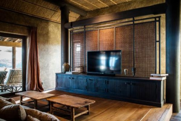 Ảnh chi tiết phòng Biệt Thự Grand 3 Phòng Ngủ Có Hồ Bơi Nhìn Ra Vịnh (Three-Bedroom Grand Bay Pool Villa) 16